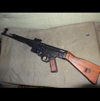 Немецкая штурмовая винтовка STG-44